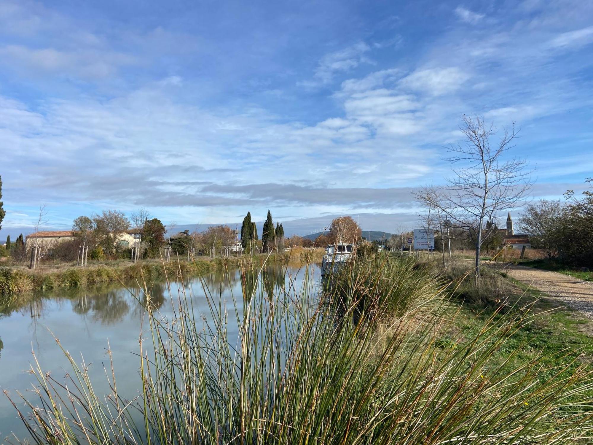 Maison, Canal Du Midi Piscine Homps  Exteriér fotografie